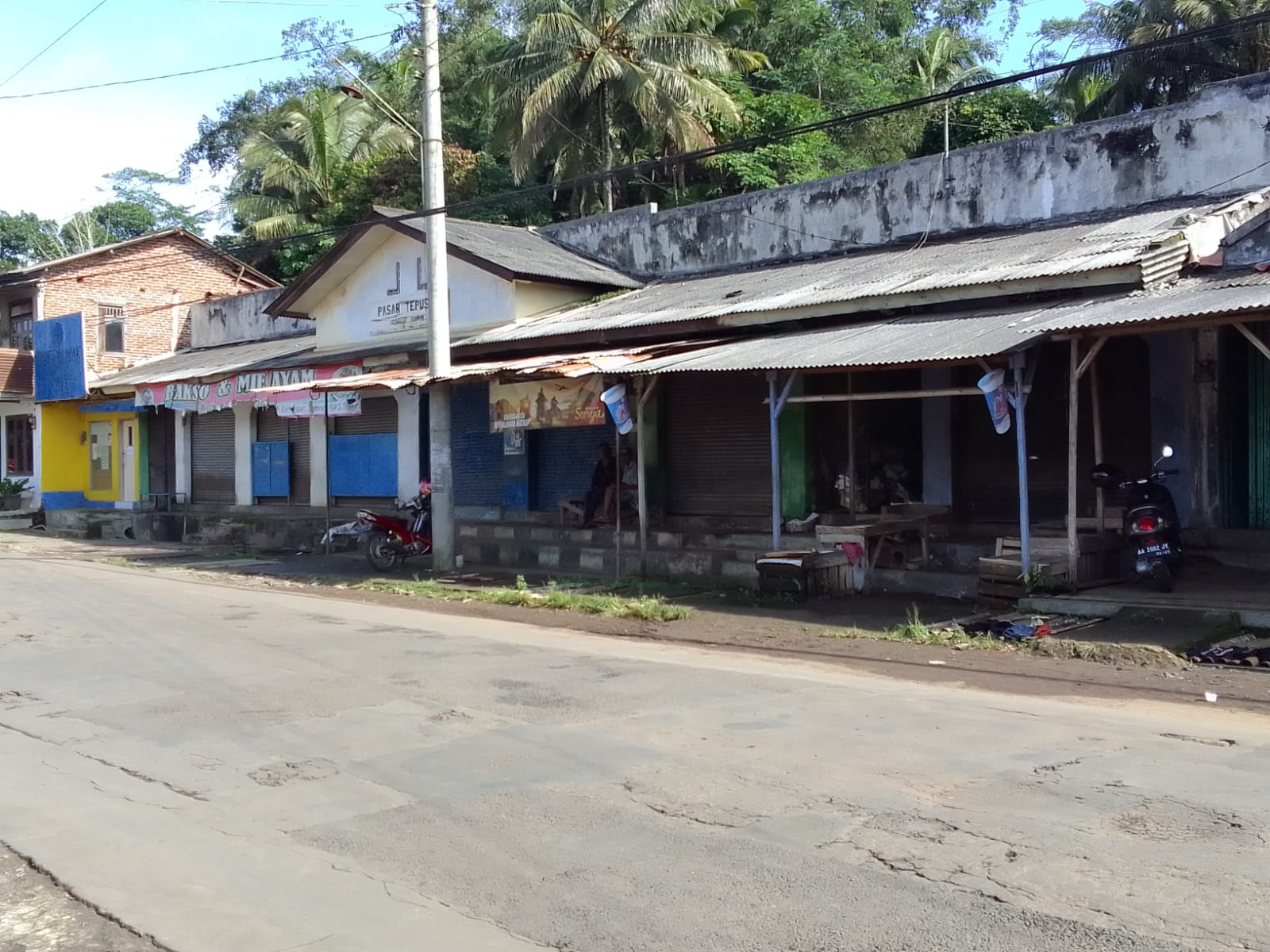 Pasar Desa Tepusen sebelah Barat